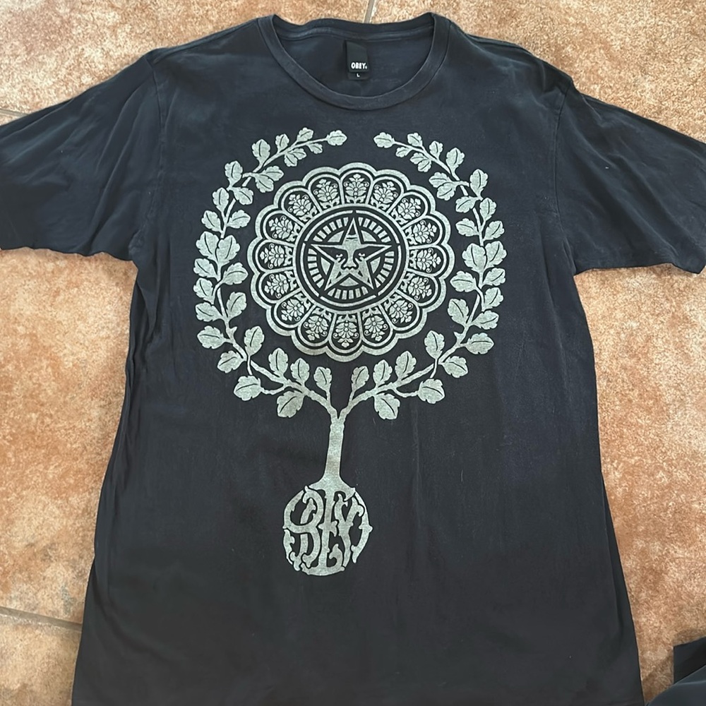 Obey Cotton Graphic Tee
